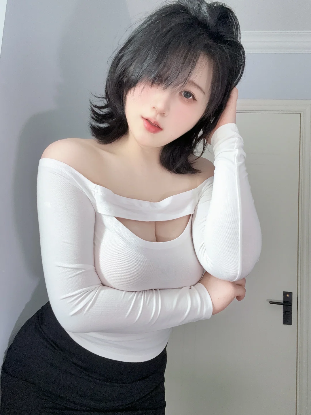 Zyra秋 - No.013 妈妈的裙子 [47P-216MB] tg@simisebaisi 【丝足阁】013.webp